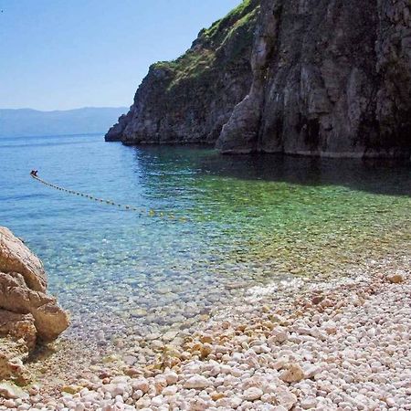 Apartment In Vrbnik/Insel Krk 13614 المظهر الخارجي الصورة