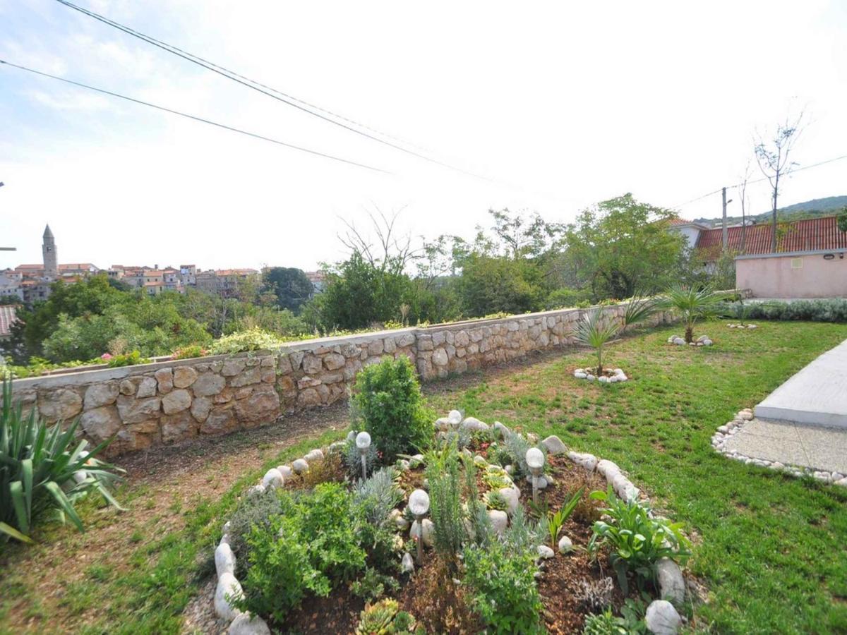 Apartment In Vrbnik/Insel Krk 13614 المظهر الخارجي الصورة
