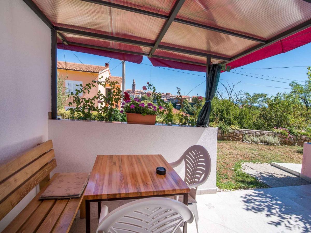 Apartment In Vrbnik/Insel Krk 13614 المظهر الخارجي الصورة